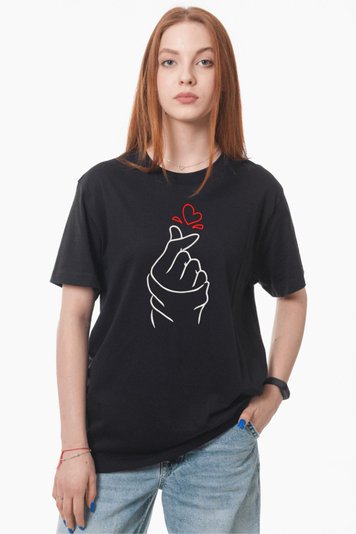 Футболка з вишивкою "Finger heart, K-Pop", жіноча, чорна, XS, Embroshop FMU013P-0100 фото